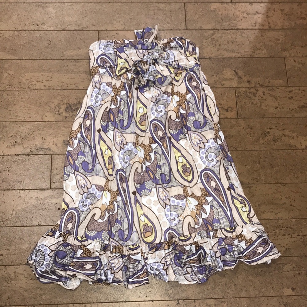 Max and Cleo size 6 paisley print strapless dress